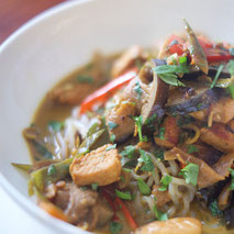 Kerstins Keto, Thai Curry mit Pute