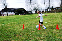 Sandra Minnert Fußballcamp Fußballtag Fußballschule für Firmen