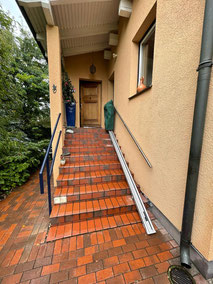 SItzlift im Außenbereich in Nuthetal