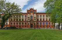Die Universität Rostock von außen