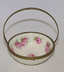 Max Rösler Rodach Henkelschale Messinggriff Nr.: 4684 Rosengirlande D. 10,5 cm, € 59,00