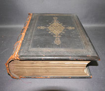 The Comprehensive Family Bible Blackie & Son 1866 David Davidson LLD 36x28x12 cm, € 135,00