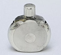 Art-Deco Parfüm Flacon 835er Silber mit Glaseinsatz Monogramm "Änne" H.4,5 cm, € 220,00