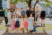SCHULKLASSE 4B