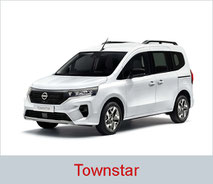 Rollstuhlgerechter Nissan Townstar in der Farbe weiß.