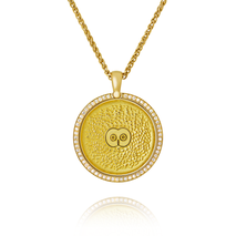 Collier und Anhänger in Gelbgold mit Brillanten aus der Amazonas Kollektion der Goldschmiede OBSESSION Zürich und Wetzikon.