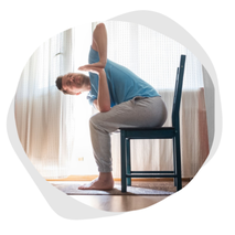 cours yoga sur chaise en entreprise 
