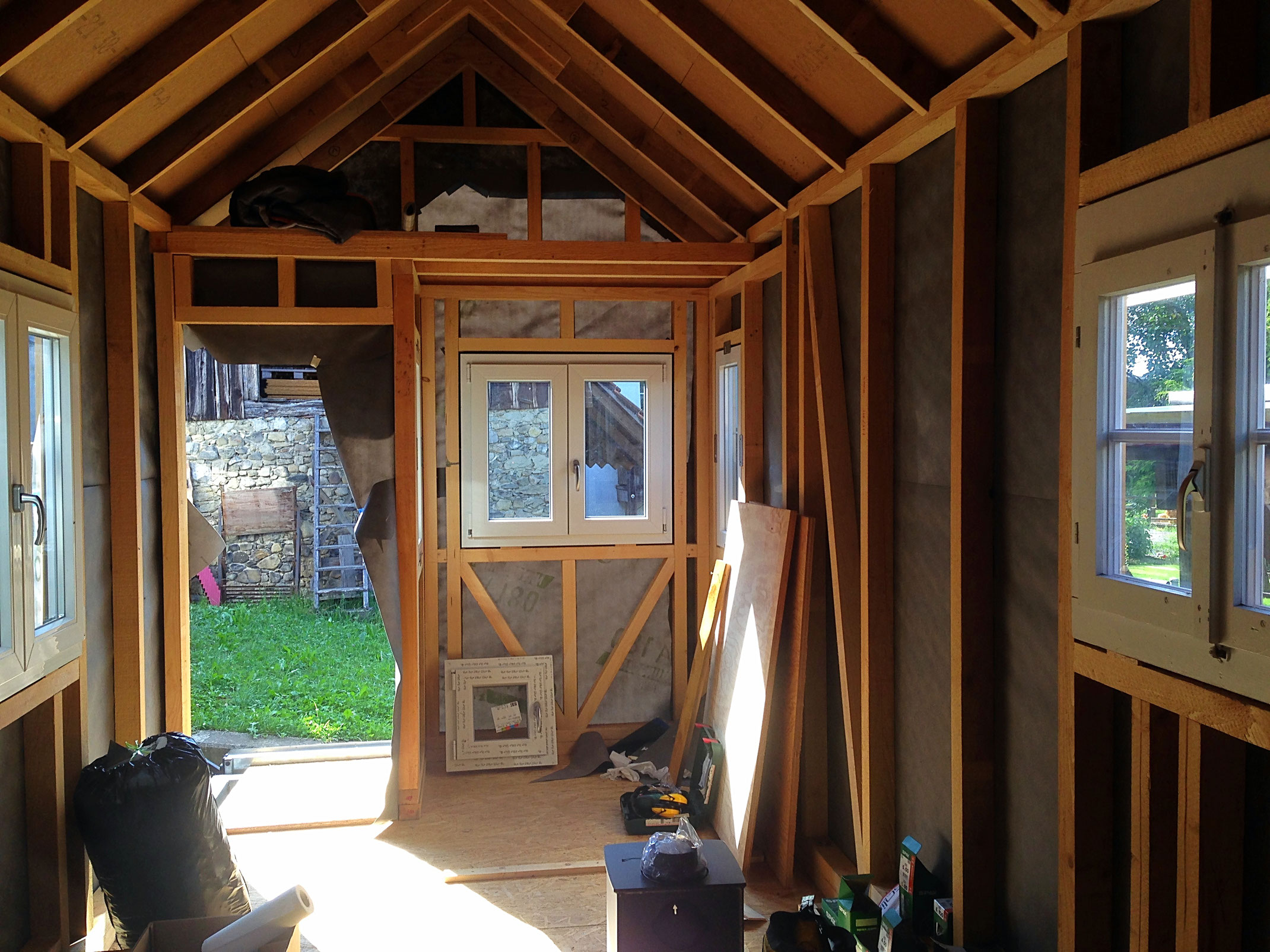 Jetzt ist es endlich ein "Haus"! - Tiny-House-Projekt Schweiz