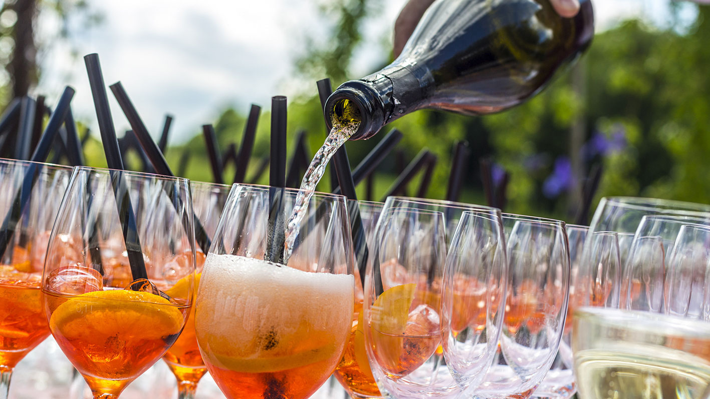 Feiern Unter Vorbehalt Feste In Bayern Wieder Moglich Br24