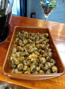 CARACOLES EN SALSA