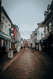 €69,-Printed on canvas, aluminum, forex, without watermarks. Hanging Kit included.