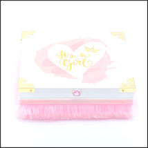 Personalisierte Geschenkbox Geburt Mädchen - It`s a Girl