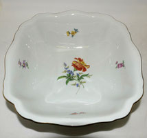 Meissen Kartoffelschüssel Neuer Ausschnitt Bunte Blume 2 Goldkante 26,5x26,5 cm, € 160,00