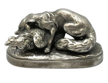 Jagdskulptur "Fuchs reißt Huhn" um 1900 versilbert L. 11,5 cm, € 220,00