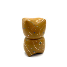 河合桂「Seedom」h13,5xw8xd7cm、漆、麻布、金箔、銀箔、錫箔、合板、真鍮、その他