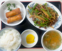 <牛肉とピーマンの細切り炒め定食>