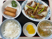 <牛肉の黒胡椒炒め定食>