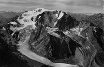 1935