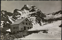 en 1957