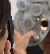 optometrista optometrist optometria optometría optometry vision therapy terapia visual girona catalunya estrabisme ambliopia lectura foropter foroptero examen visual