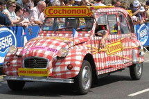 CITROËN 2 CV     LA LIMOUSINE COCHONOU        Caravane Tour de France 2007