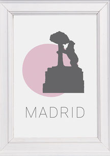 Poster Madrid Silhouette Pastelltöne  Statue Bär und Erdbeerbaume Puerta del Sol