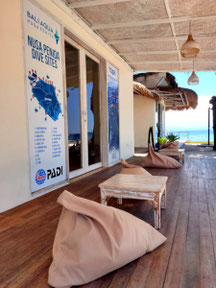 Nusa Penida dive center front office