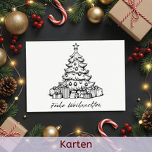 Weihnachtskarte mit Tannenbaum und Geschenken, umgeben von festlicher Deko – ideal für saisonale Grußkarten.