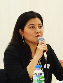 井本亜香主査