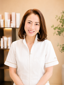 エステティシャン、小俣美穂
