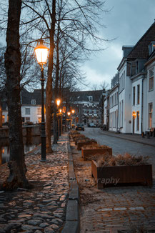 €69,-Printed on canvas, aluminum, forex, without watermarks. Hanging Kit included.