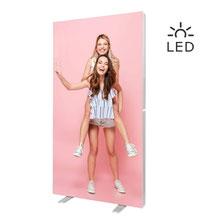 Transportable LED-Leuchtwand mit Textilgrafik LED UP