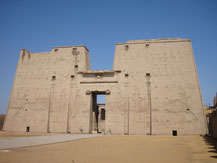 templo de Horus; Edfú; egiptología; arquitectura simbólica; arte; cursos; Egipto;