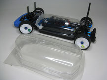 Glasklare Regenabdeckungen von Modellbau Kroh für das TAMIYA TT-02 Chassis