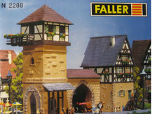 mittelalterliches Stadt-Tor für die Spur N von Faller , 2288