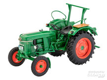 Automodell-Bausatz aus Plastic eines Deutz D30 Schleppers Traktor  im Maßstab 1:24 von der Firma Revell ,  07821