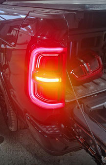 LED Rückleuchte US Auto umgebaut auf Europa