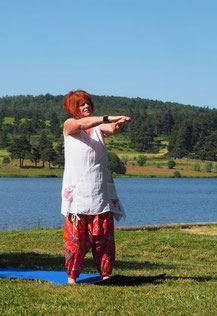 Professeur de Yoga à Tours, oceane jau - annuaire de thérapeutes Via Energetica - Tours 37000