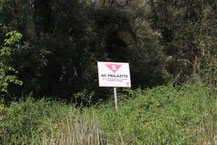 Minenwarnschild in Kroatien