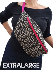 Crossbody Bag XL Leo Muster 