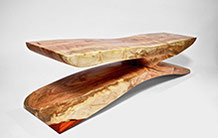 Jörg Pietschmann · B1065 · Norway Maple, Padouk, bench, console, woodbench, sculpture, woodworking, interiordesign, woodsculpture, art, woodart, wooddesign, decorativewood, originalartwork, modernwoodsculpture, joergpietschmann, oldwood