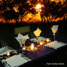 Luxuriöse Botswana Safaris - Dinner in der Lodge