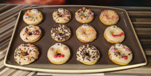 Zitronen-Donuts Donutform Teigmischer Teigspender Kuchengitter