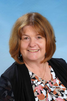    Petra Mayrhofer, VD