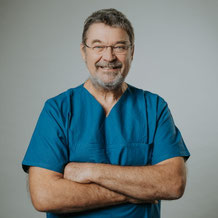 Dr. med., Dr. med. dent. Folker Fiedler, Zahnarzt, Oralchirurg und MKG-Chirurg, Inhaber Zahnzentrum Fiedler Kenzingen, Spezialist für Implantologie