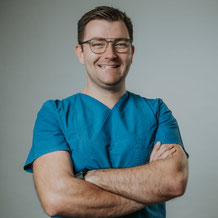 Dr. med. dent. Haiko Fiedler, Zahnarzt im Zahnzentrum Fiedler in Kenzingen, Implantologie und zahnärztliche Chirurgie