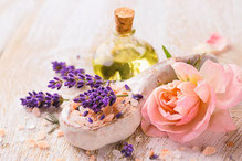 Gesichtsbehandlung Maniküre Pediküre Fußpflege Kosmetik Kosmetikstudio x-Massage in Öhringen-Verrenberg und Kosmetik Olga Riebel