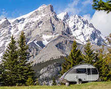 Wohnwagen vor Bergen Bayern Campingplätze 2026
