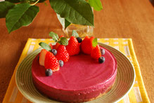 フルーツのロールケーキ