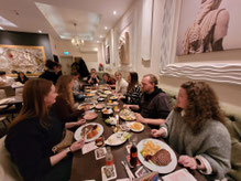 Austausch bei einem gemeinsamen Essen in Leer. Fotos: Ulrichs